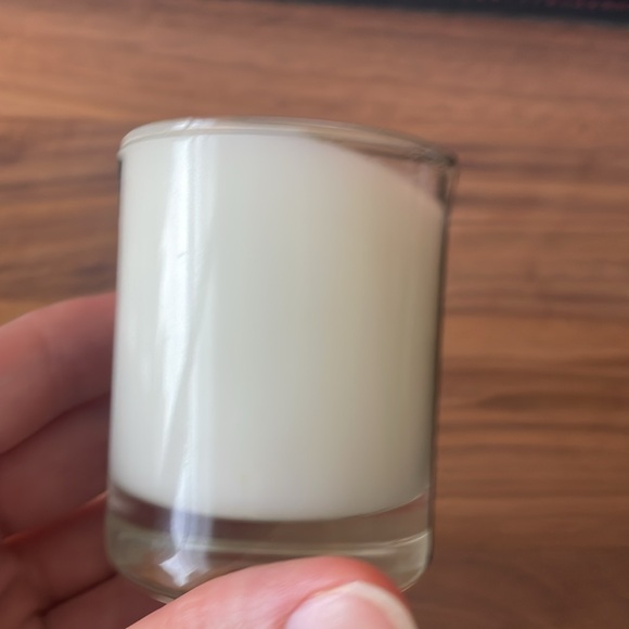 Jo Malone Orange Bitters Scented Candle 2.2 ounces - Picture 4 of 4